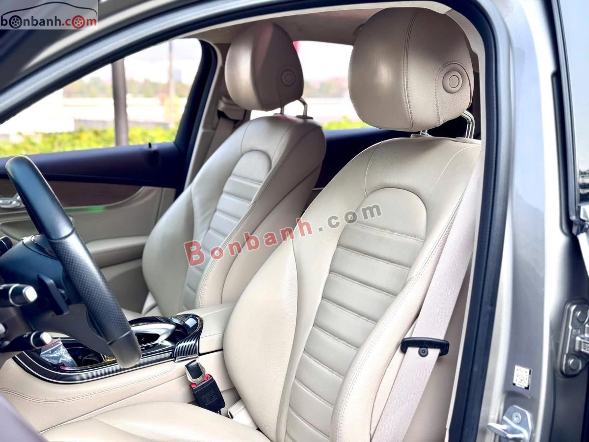 Bán ô tô Mercedes Benz GLC 300 Coupe 4Matic - 2019 - xe cũ