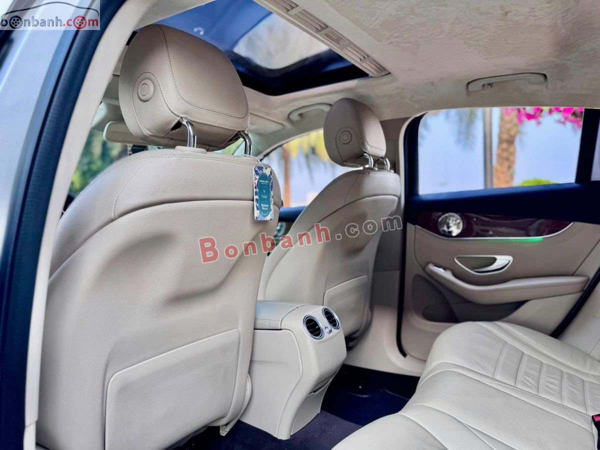 Bán ô tô Mercedes Benz GLC 300 Coupe 4Matic - 2019 - xe cũ