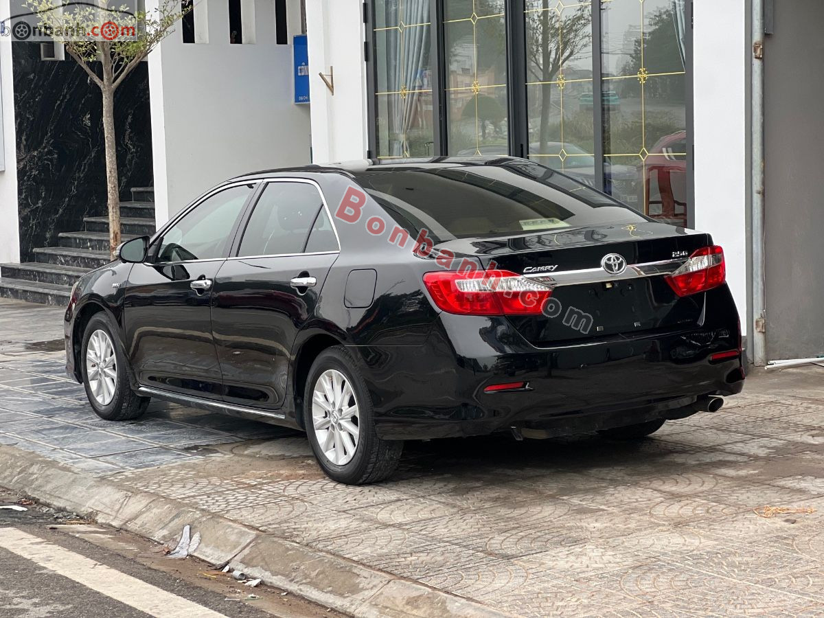 Bán ô tô Toyota Camry 2.0E - 2013 - xe cũ