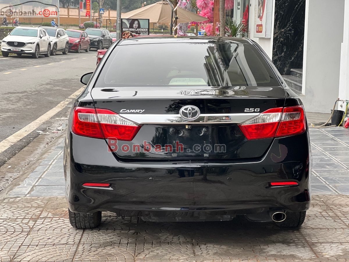 Bán ô tô Toyota Camry 2.0E - 2013 - xe cũ