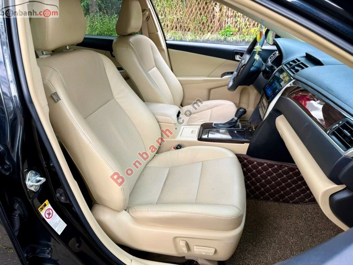 Bán ô tô Toyota Camry 2.0E - 2018 - xe cũ