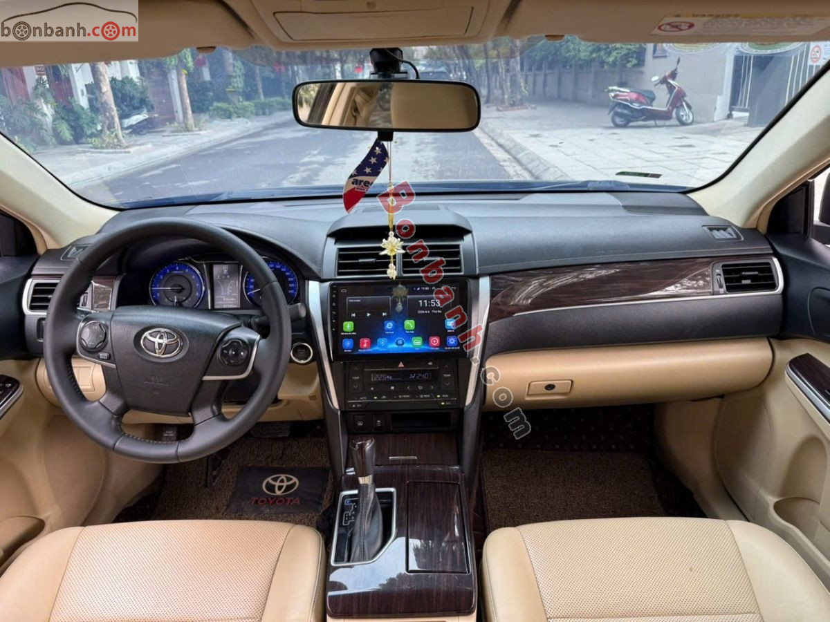 Bán ô tô Toyota Camry 2.0E - 2018 - xe cũ