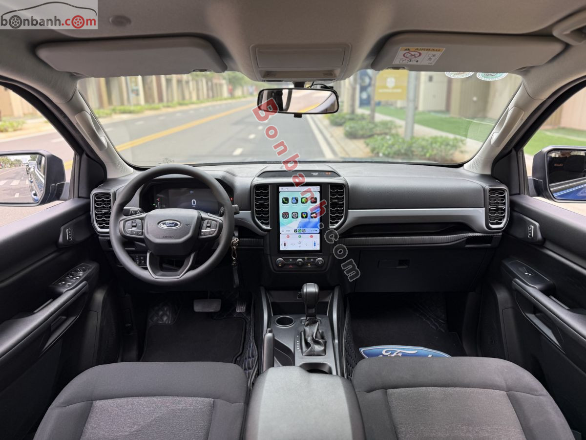 Bán ô tô Ford Ranger XLS 2.0L 4x2 AT - 2024 - xe cũ