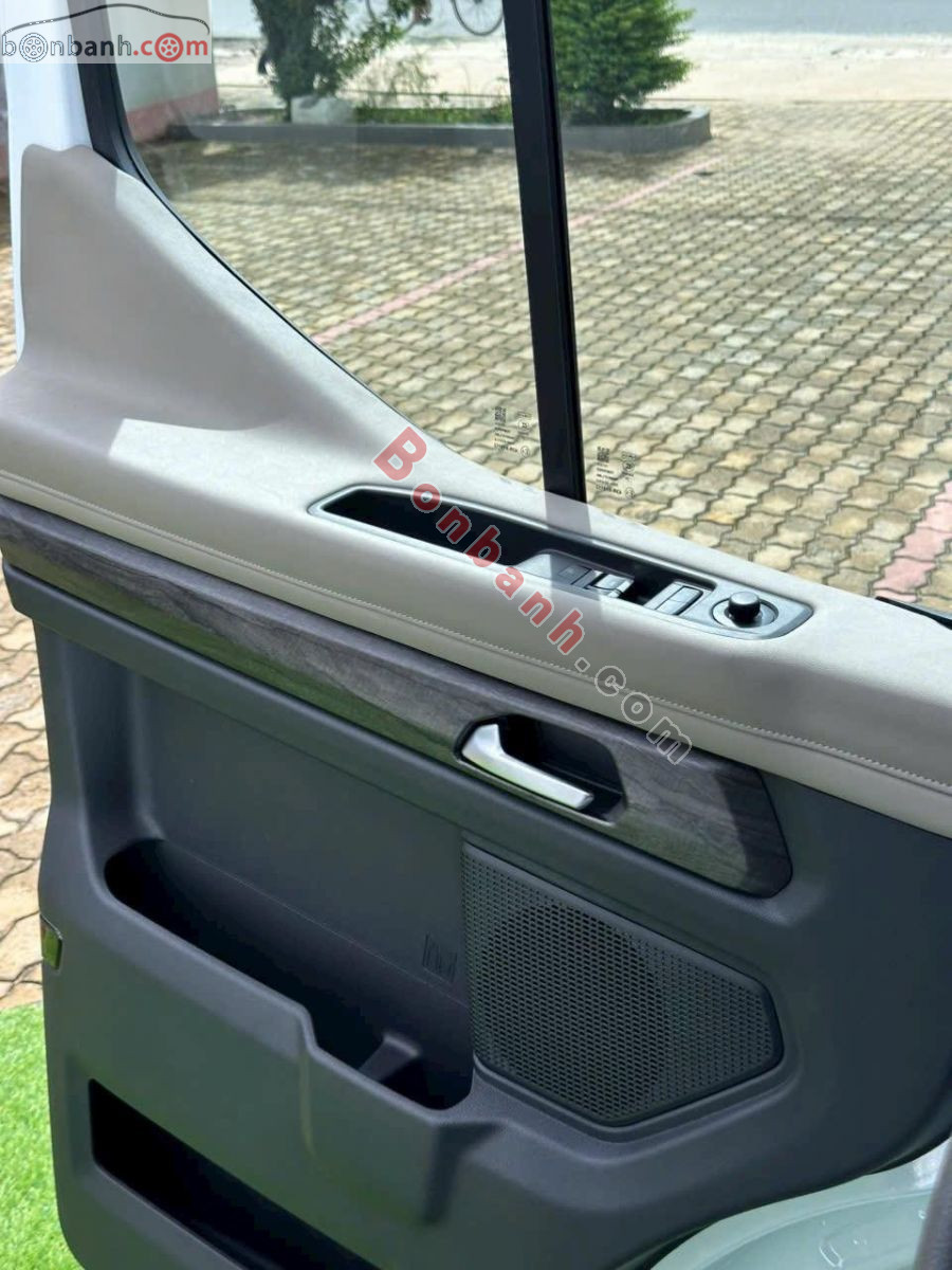 Bán ô tô Ford Transit Pre - 2026 - xe mới