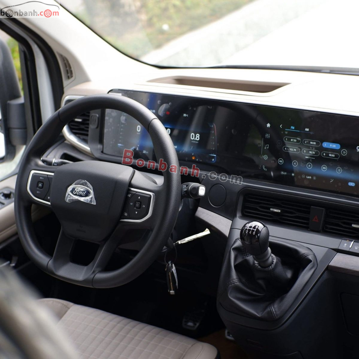 Bán ô tô Ford Transit Pre - 2026 - xe mới