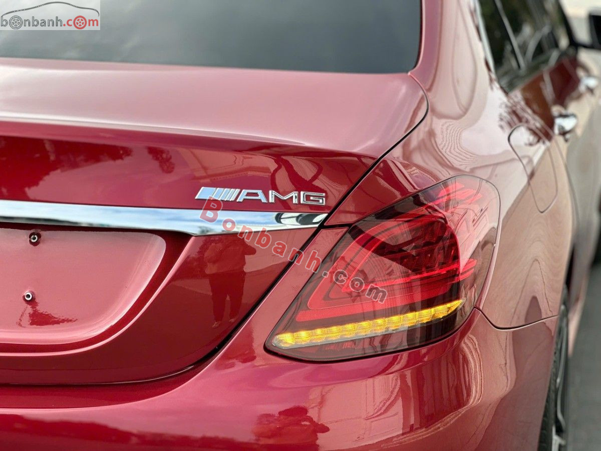Bán ô tô Mercedes Benz C class C300 AMG - 2019 - xe cũ