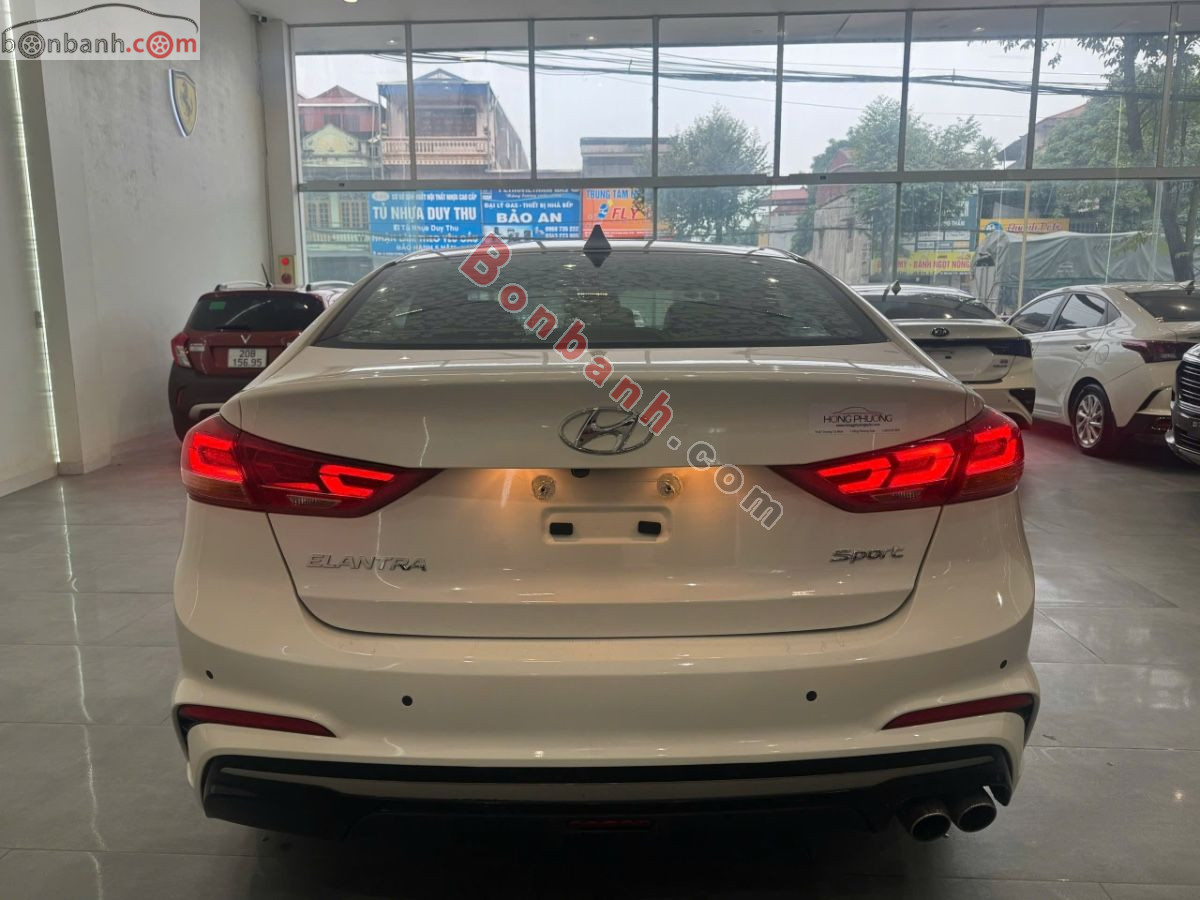 Bán ô tô Hyundai Elantra Sport 1.6 AT - 2019 - xe cũ