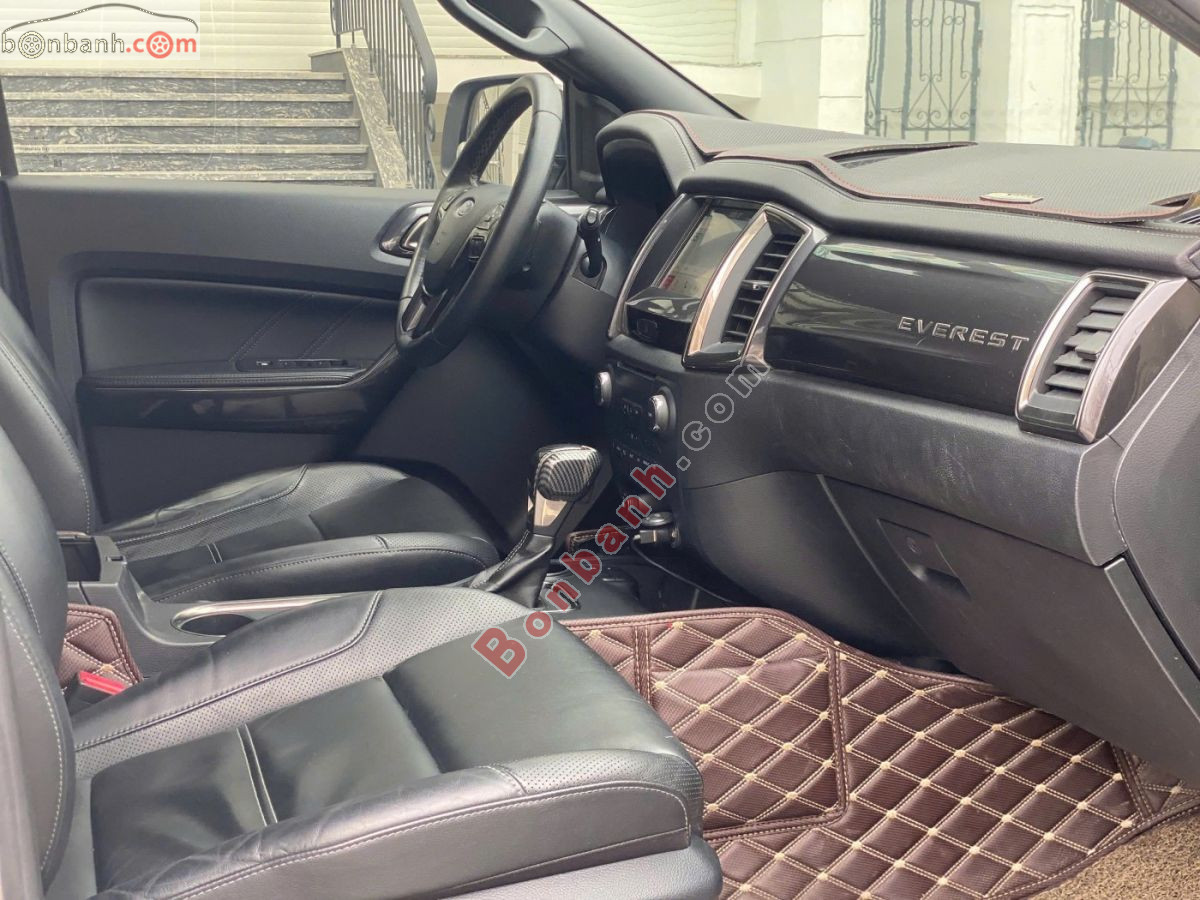 Bán ô tô Ford Everest Titanium 2.0L 4x2 AT - 2019 - xe cũ
