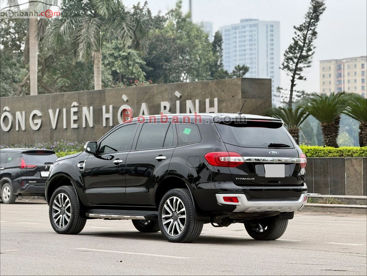 Bán ô tô Ford Everest Titanium 2.0L 4x2 AT - 2022 - xe cũ