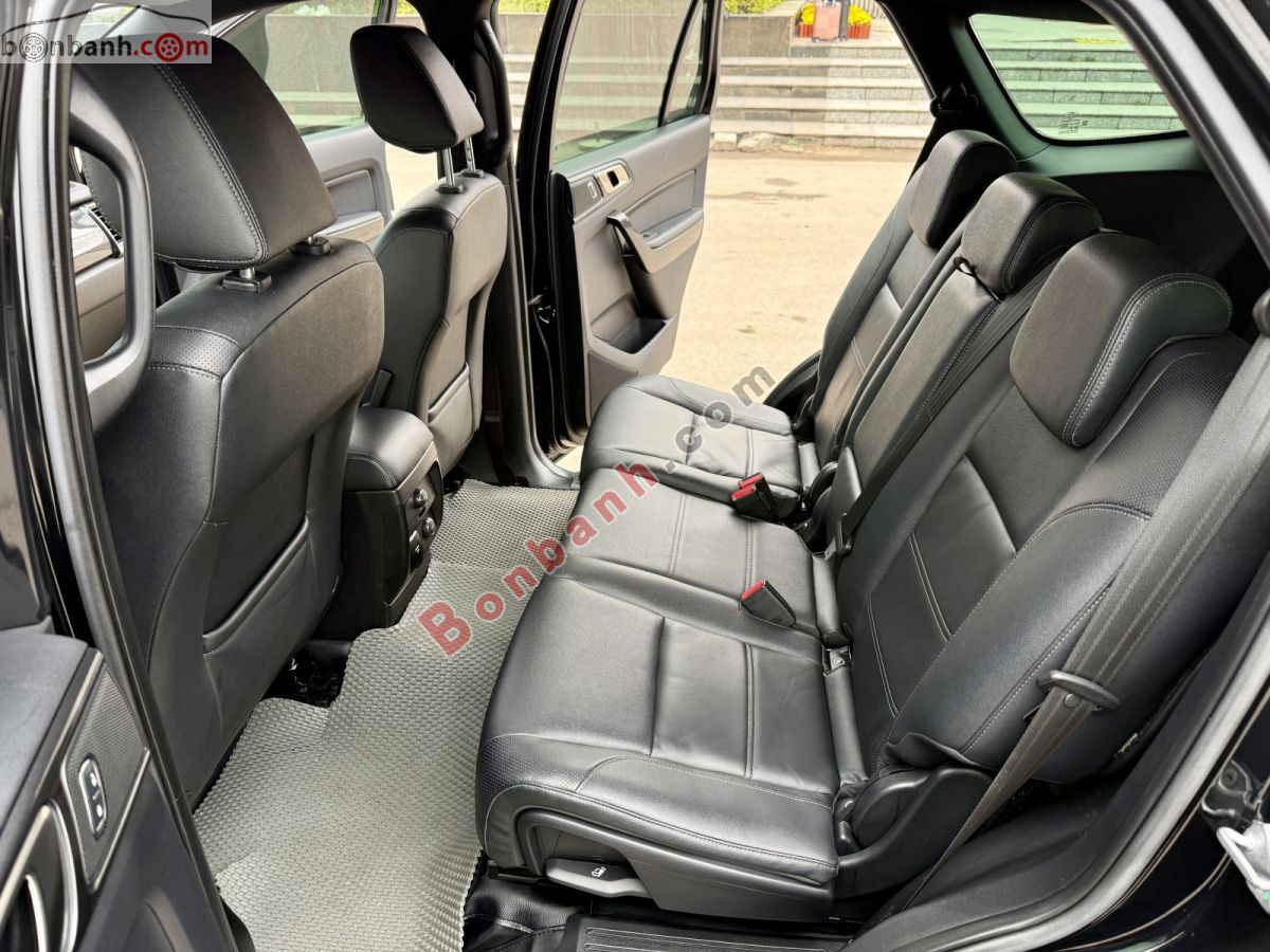 Bán ô tô Ford Everest Titanium 2.0L 4x2 AT - 2022 - xe cũ