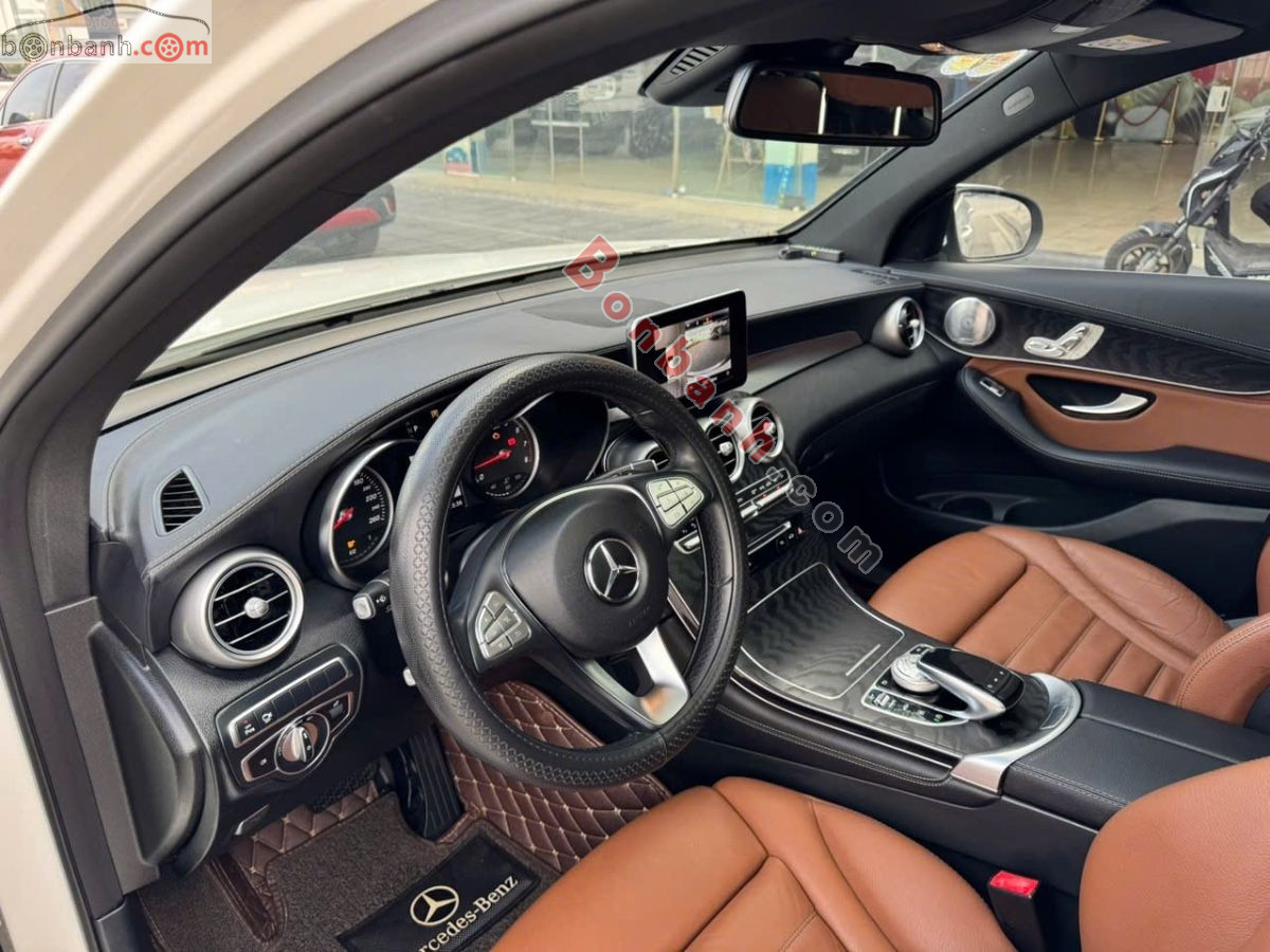 Bán ô tô Mercedes Benz GLC 300 4Matic - 2018 - xe cũ