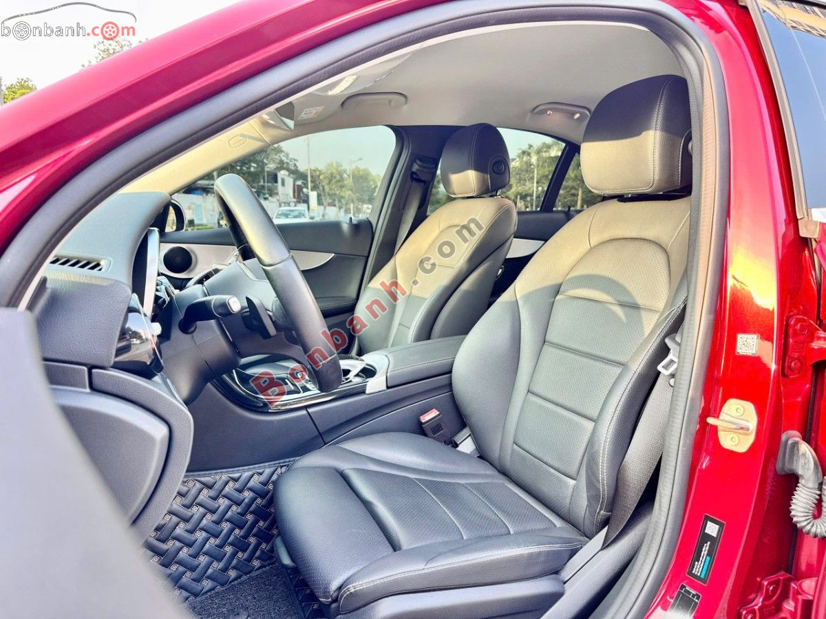 Bán ô tô Mercedes Benz C class C180 - 2020 - xe cũ