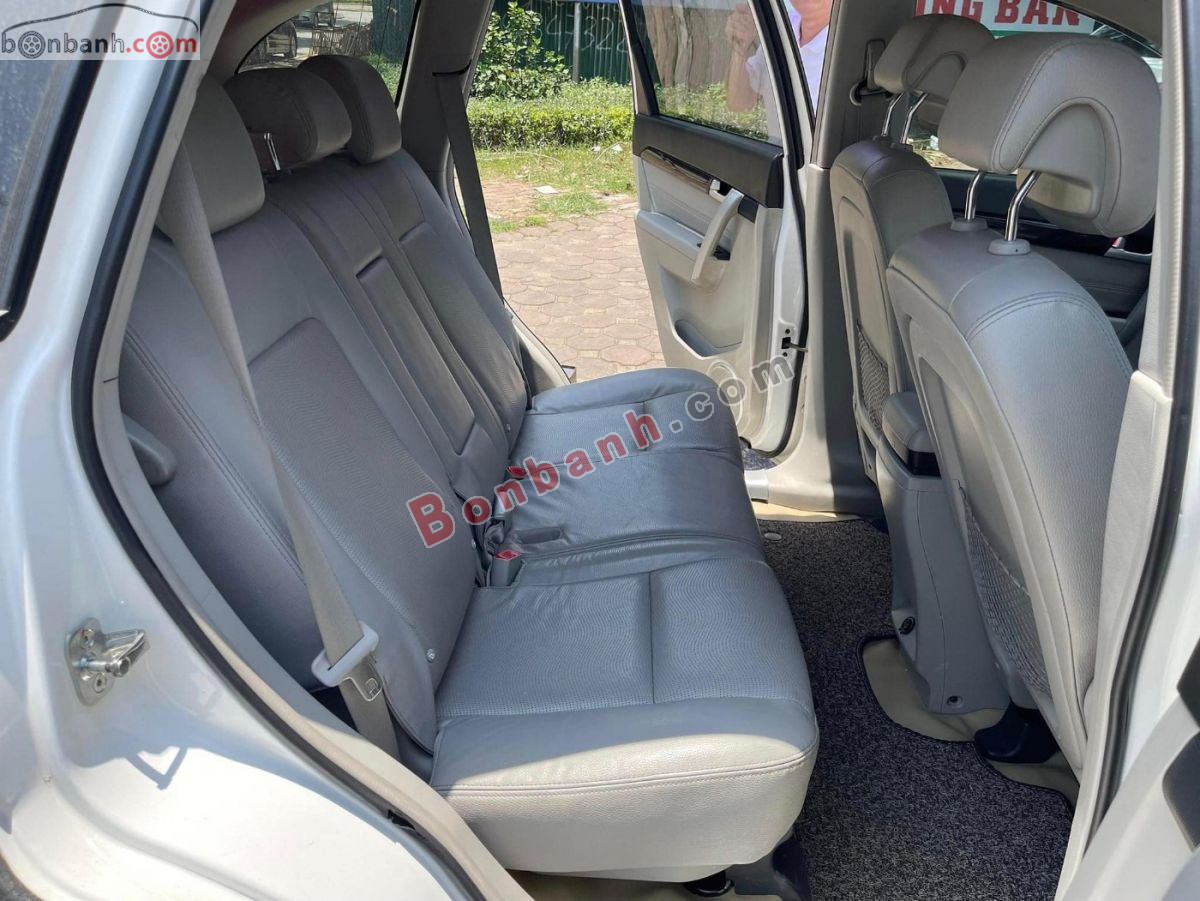 Bán ô tô Chevrolet Captiva LTZ 2.4 AT - 2014 - xe cũ