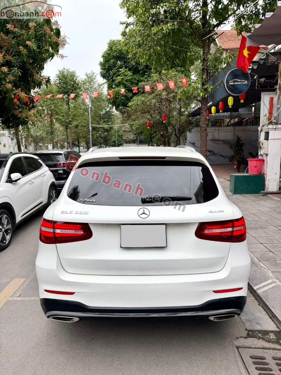 Bán ô tô Mercedes Benz GLC 300 4Matic - 2017 - xe cũ