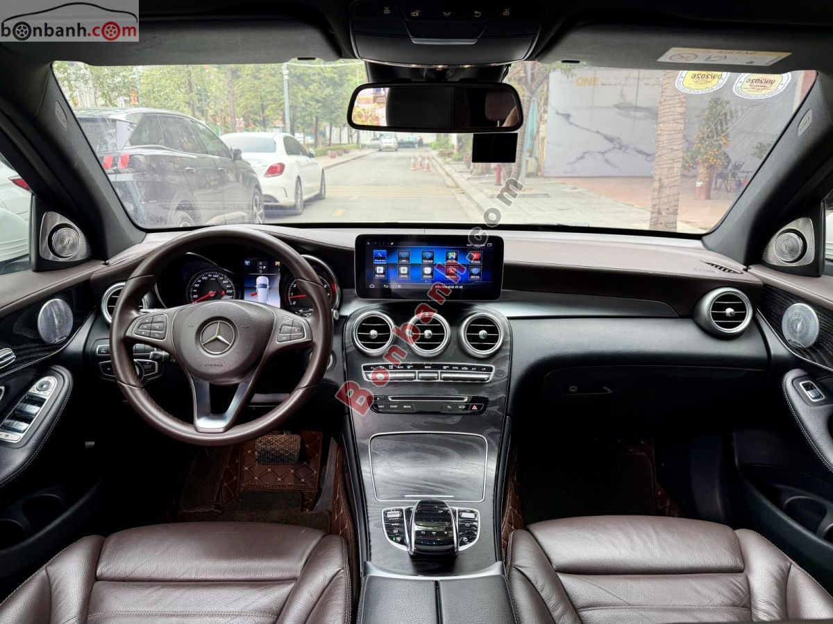 Bán ô tô Mercedes Benz GLC 300 4Matic - 2017 - xe cũ