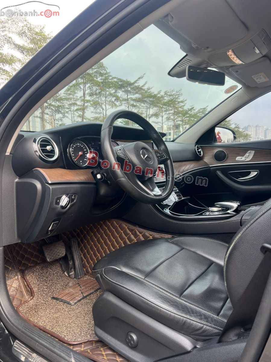Bán ô tô Mercedes Benz E class E200 - 2017 - xe cũ
