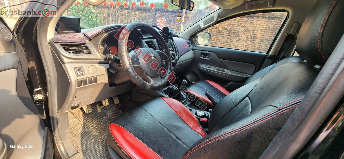 Bán ô tô Mitsubishi Triton 4x2 MT - 2017 - xe cũ