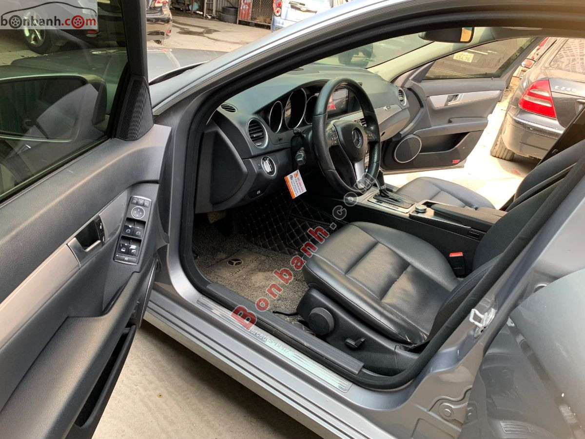 Bán ô tô Mercedes Benz C class C200 - 2011 - xe cũ