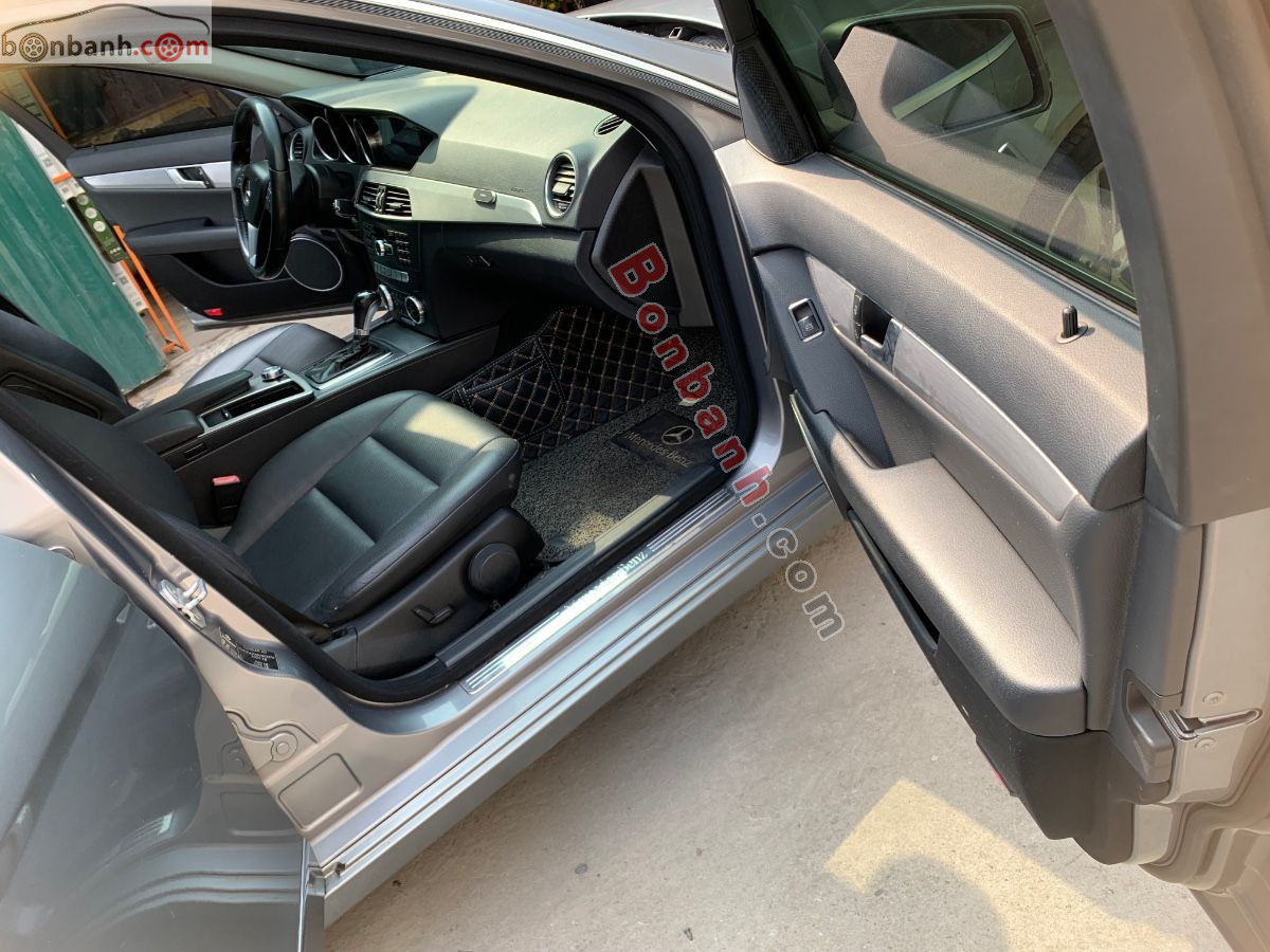Bán ô tô Mercedes Benz C class C200 - 2011 - xe cũ