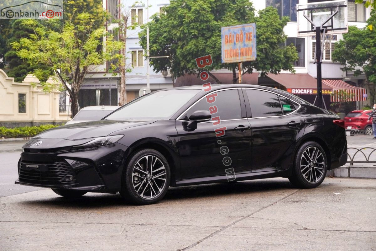 Bán ô tô Toyota Camry 2.0Q - 2025 - xe cũ