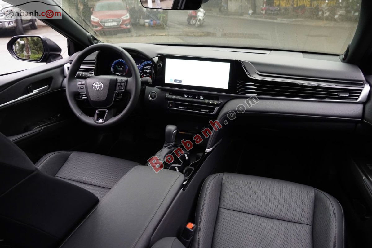 Bán ô tô Toyota Camry 2.0Q - 2025 - xe cũ