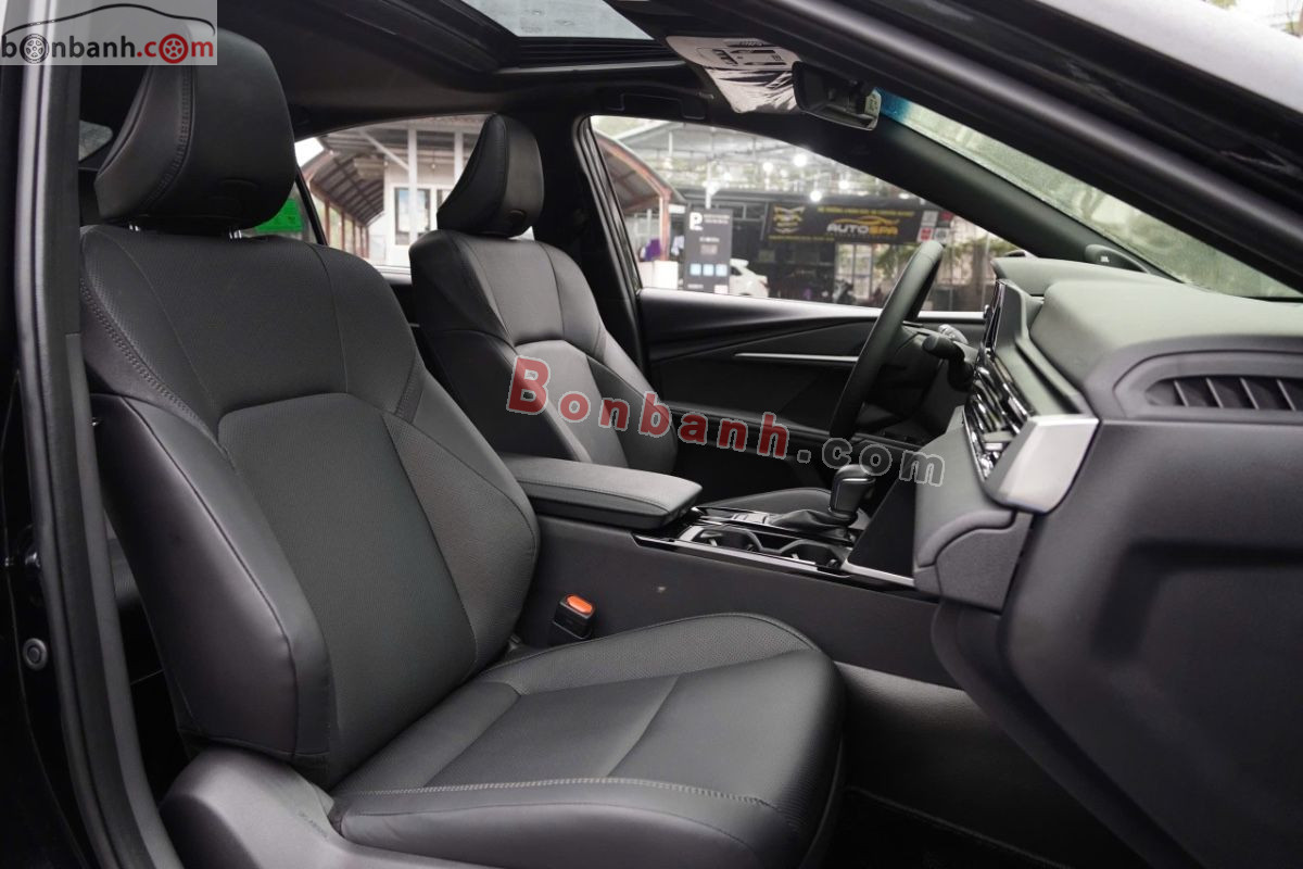 Bán ô tô Toyota Camry 2.0Q - 2025 - xe cũ