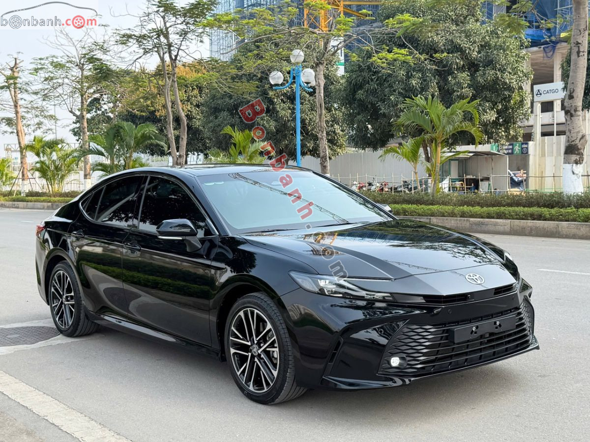 Bán ô tô Toyota Camry 2.0Q - 2025 - xe cũ