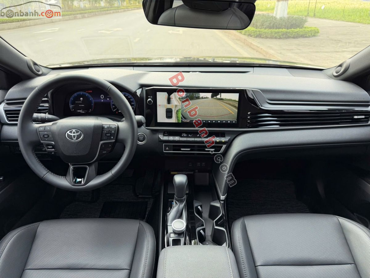 Bán ô tô Toyota Camry 2.0Q - 2025 - xe cũ