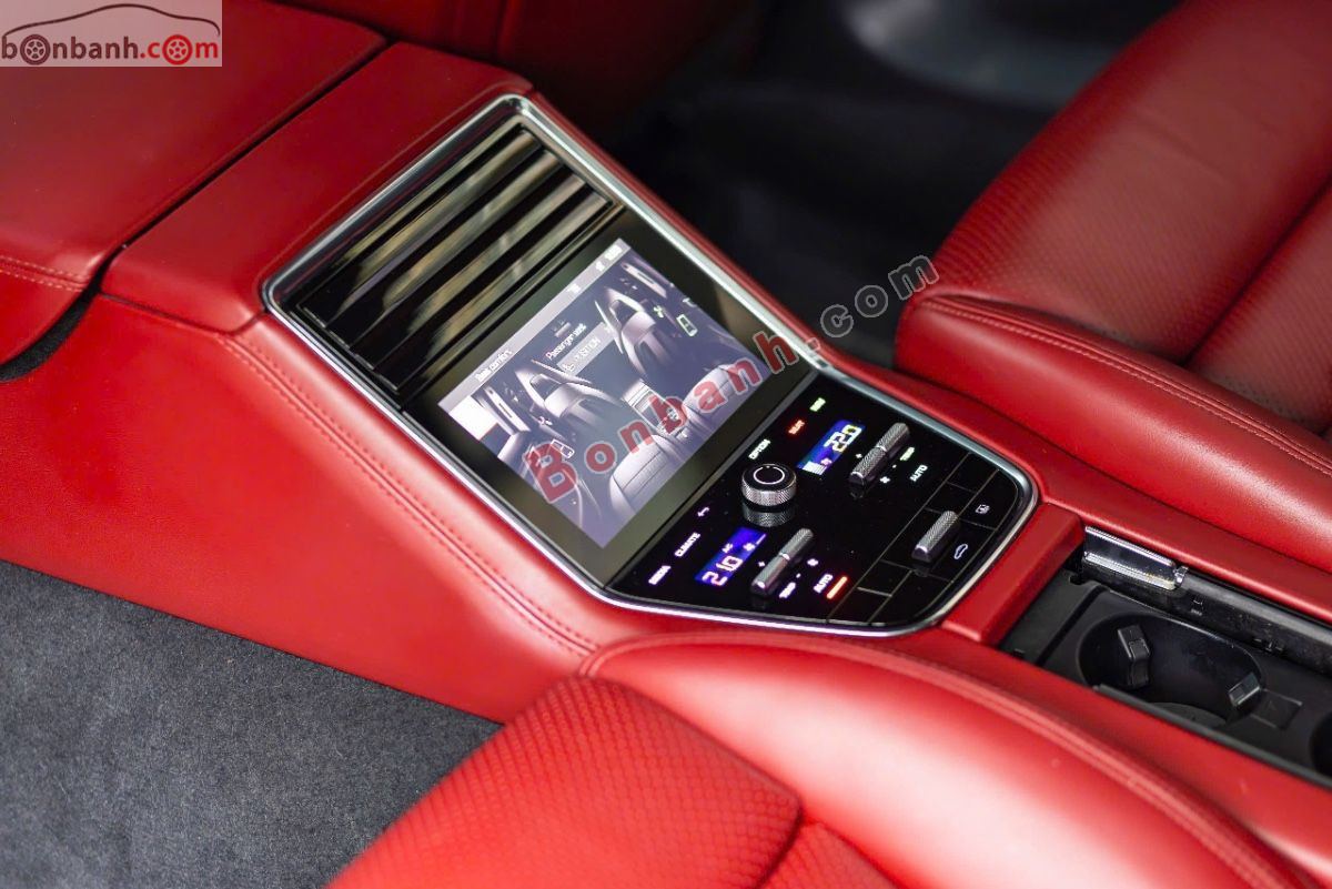Bán ô tô Porsche Panamera 3.0 V6 - 2020 - xe cũ