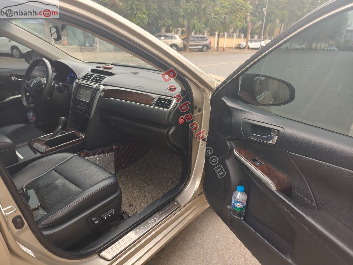 Bán ô tô Toyota Camry 2.5Q - 2016 - xe cũ