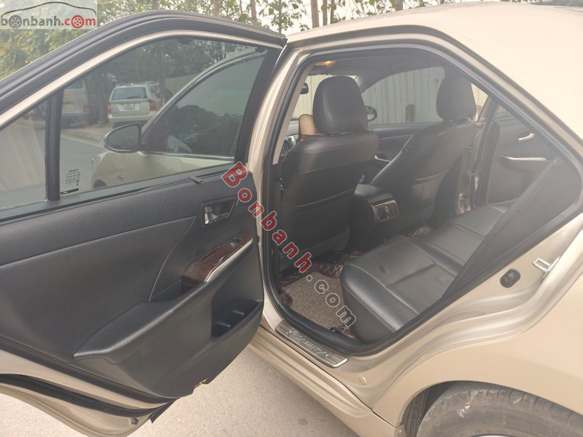 Bán ô tô Toyota Camry 2.5Q - 2016 - xe cũ