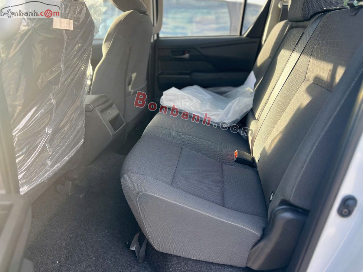 Bán ô tô Toyota Hilux Pro 2.8L 4x2 AT - 2026 - xe mới