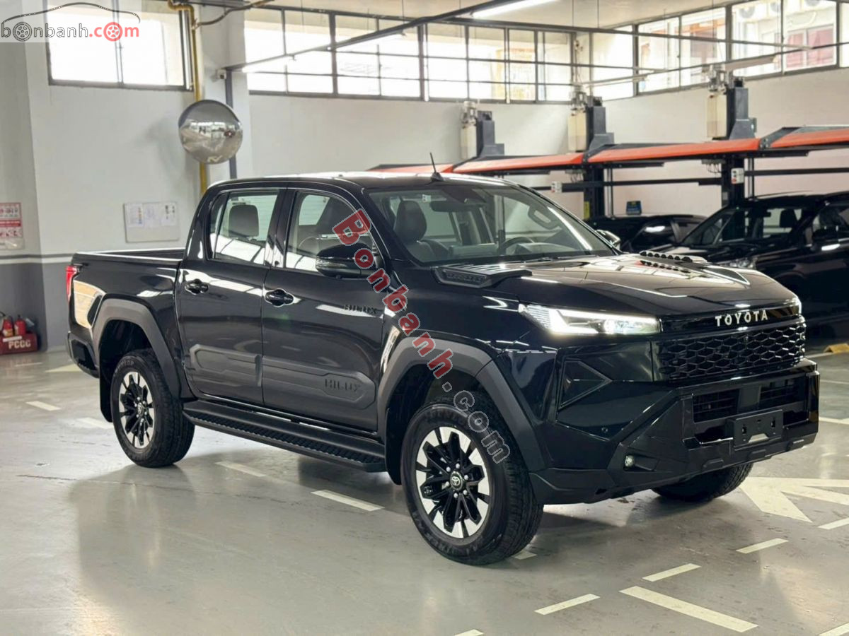 Bán ô tô Toyota Hilux Trailhunter 2.8L 4x4 AT - 2026 - xe mới