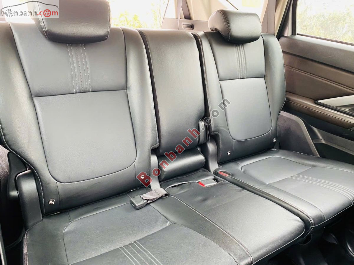 Bán ô tô Mitsubishi Xpander Premium 1.5 AT - 2022 - xe cũ