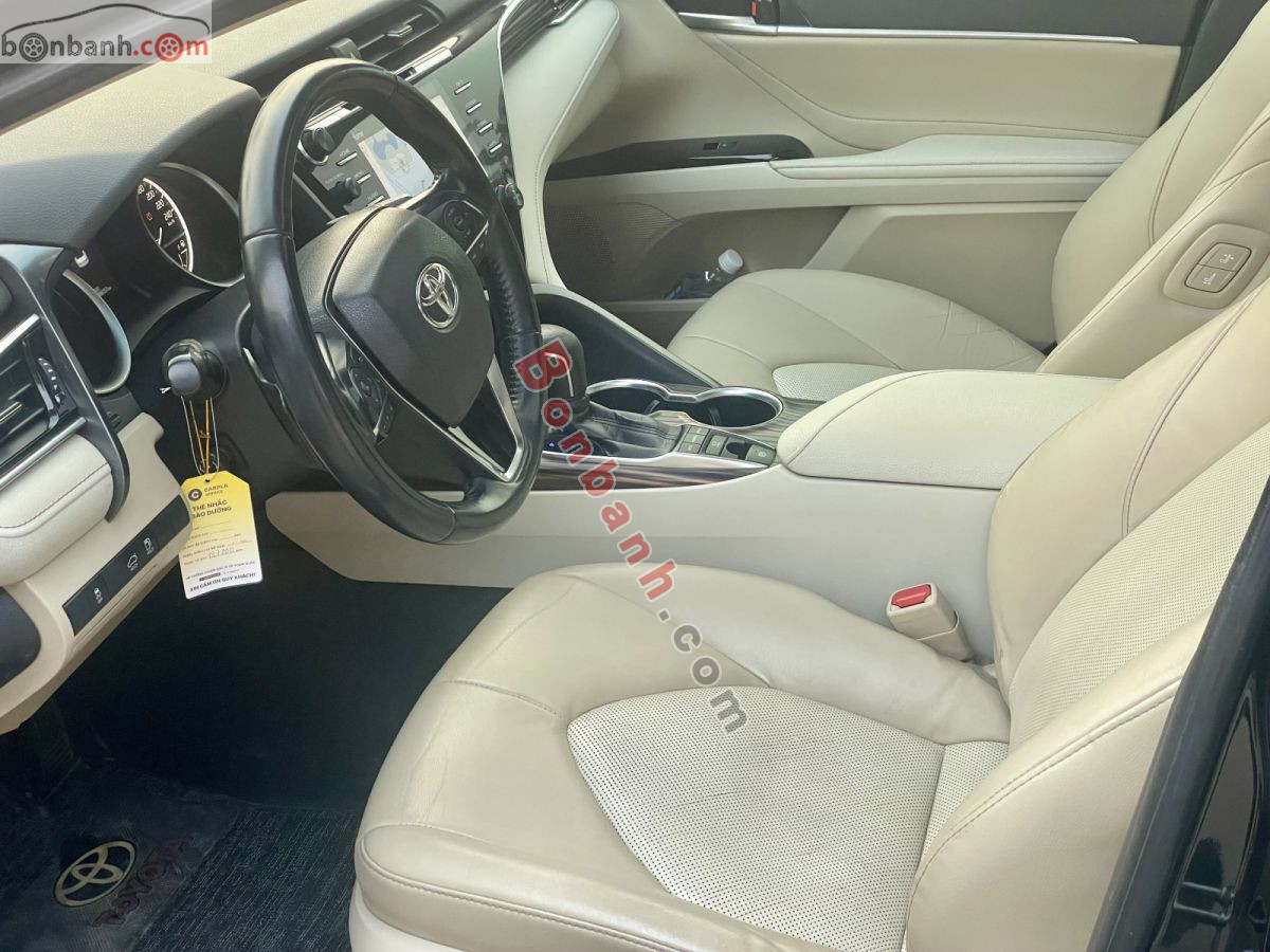 Bán ô tô Toyota Camry 2.5Q - 2019 - xe cũ