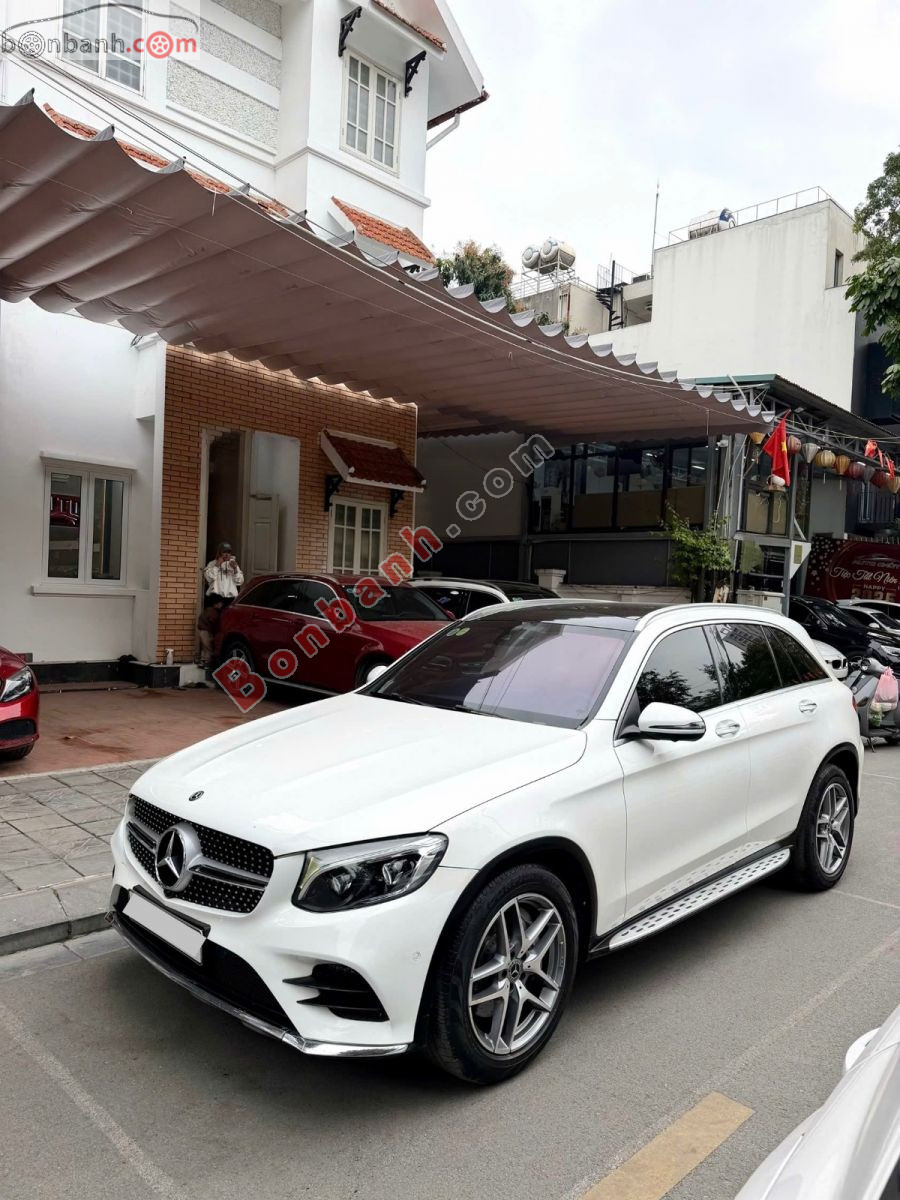 Bán ô tô Mercedes Benz GLC 300 4Matic - 2017 - xe cũ