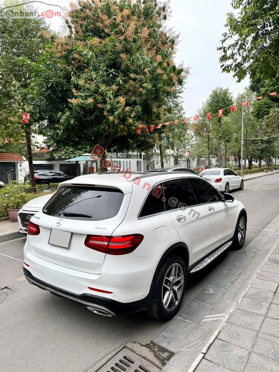 Bán ô tô Mercedes Benz GLC 300 4Matic - 2017 - xe cũ
