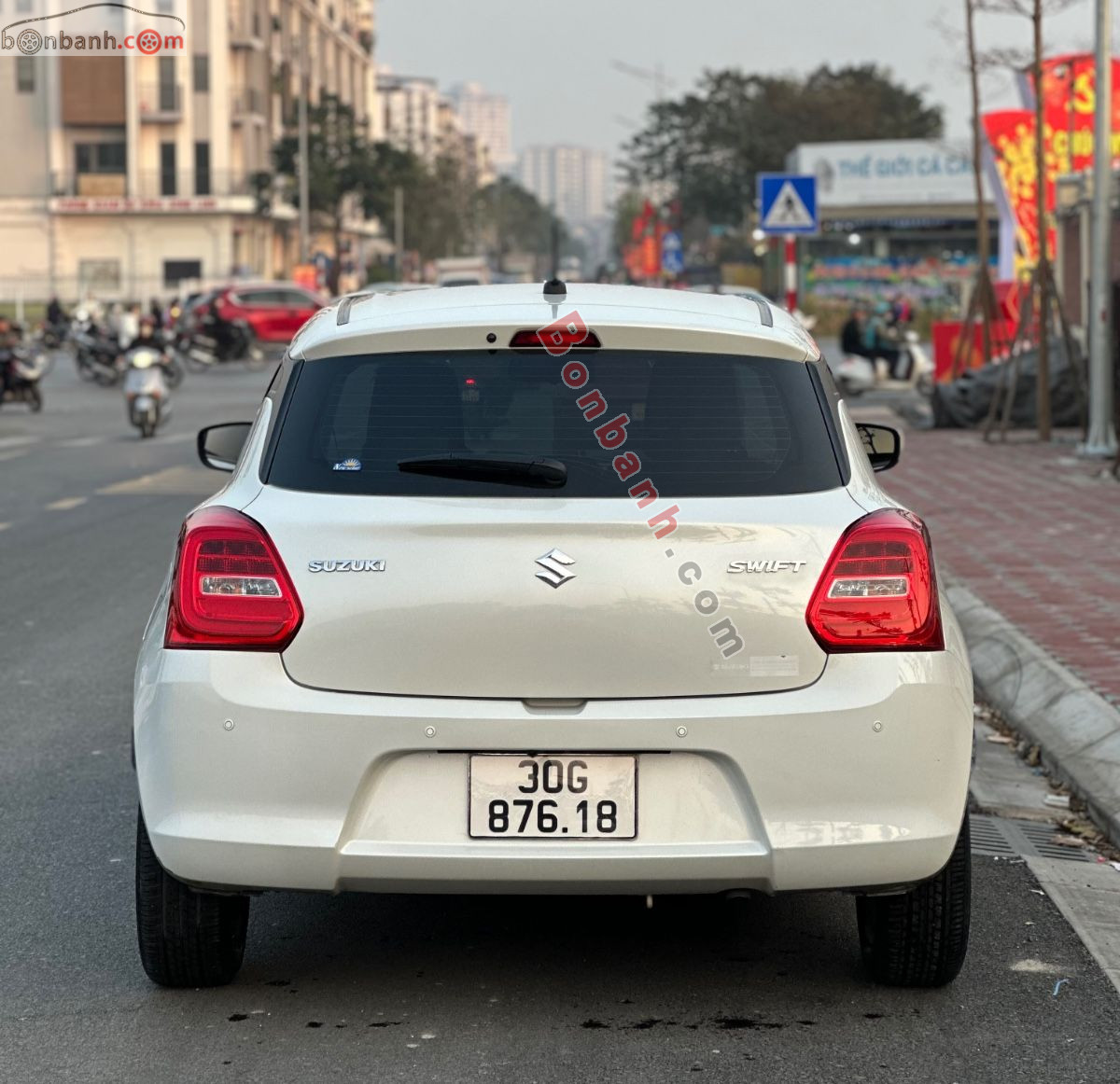 Bán ô tô Suzuki Swift GLX 1.2 AT - 2020 - xe cũ