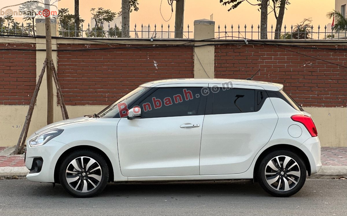 Bán ô tô Suzuki Swift GLX 1.2 AT - 2020 - xe cũ