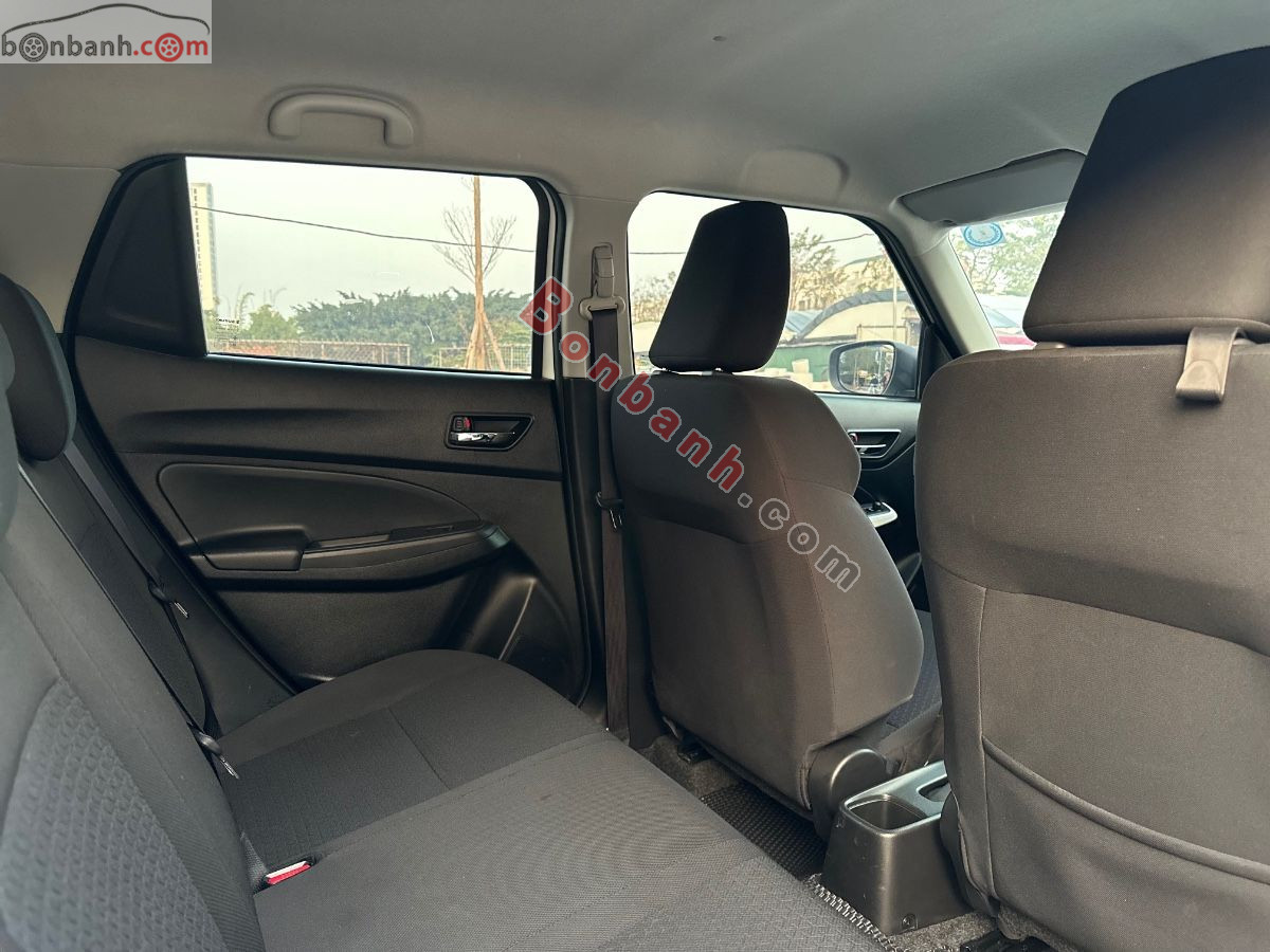 Bán ô tô Suzuki Swift GLX 1.2 AT - 2020 - xe cũ