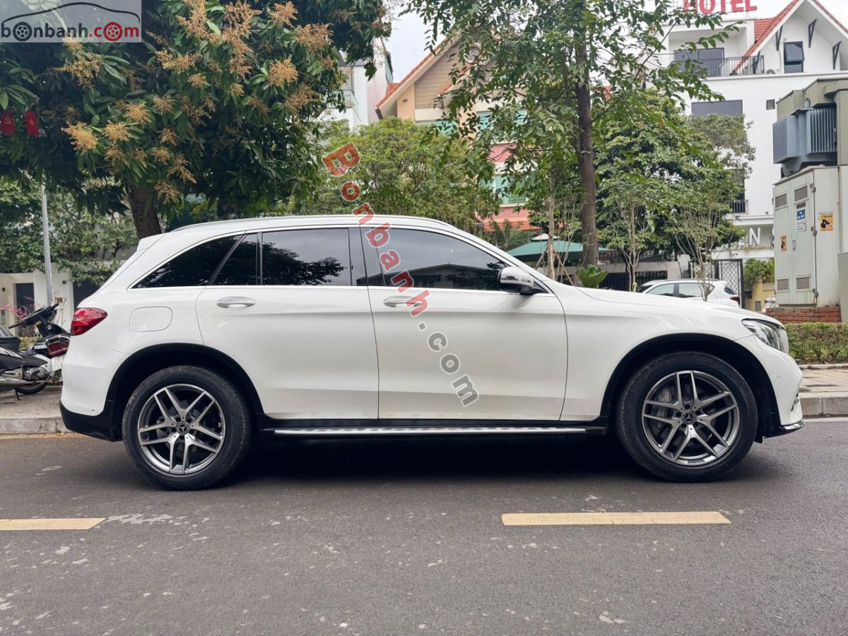 Bán ô tô Mercedes Benz GLC 300 4Matic - 2017 - xe cũ