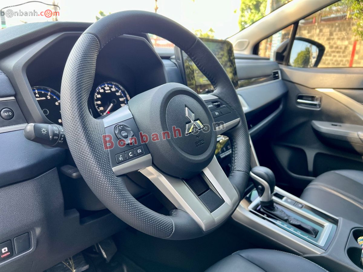 Bán ô tô Mitsubishi Xpander Cross 1.5 AT - 2022 - xe cũ