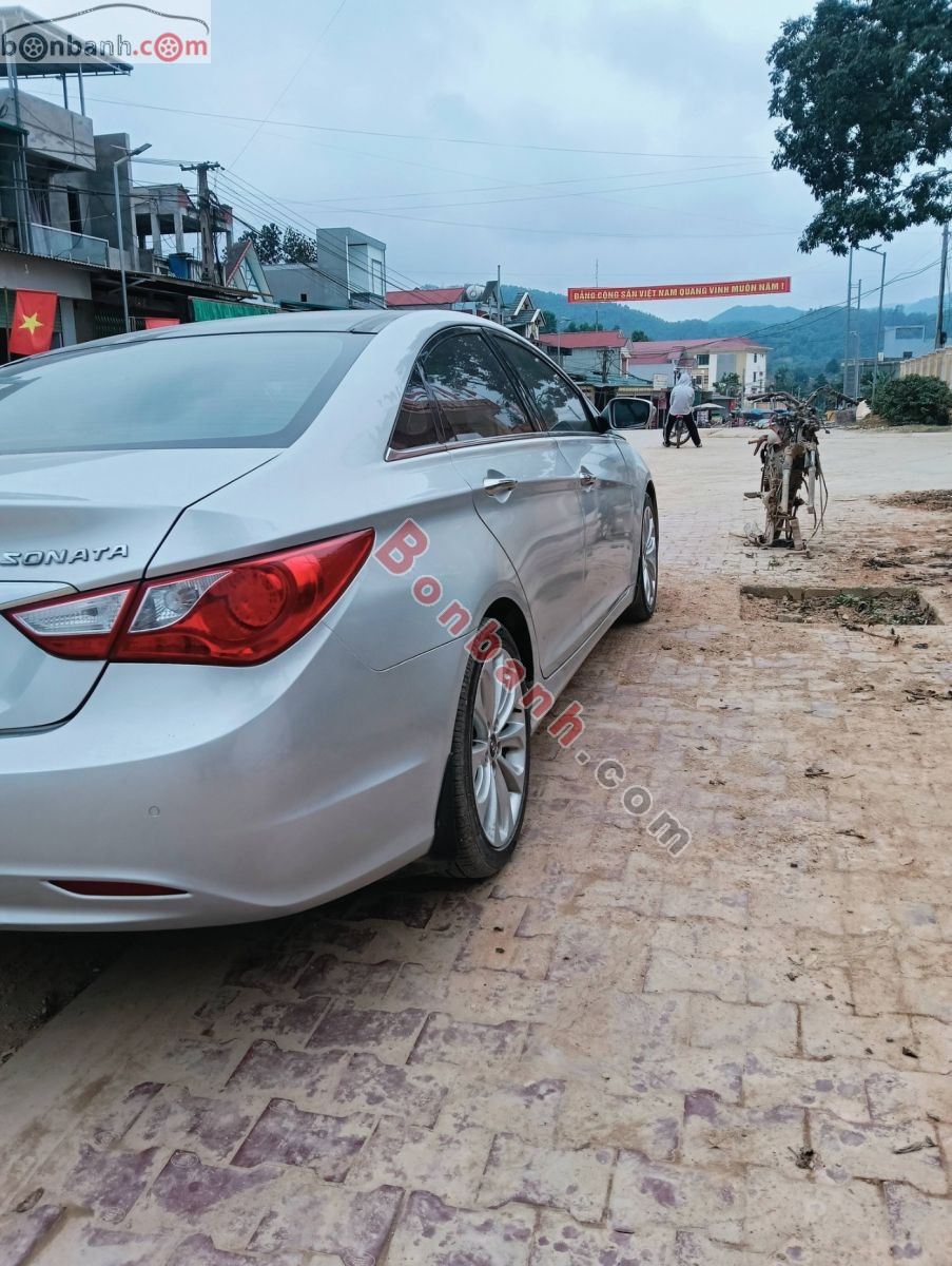 Bán ô tô Hyundai Sonata 2.0 AT - 2012 - xe cũ