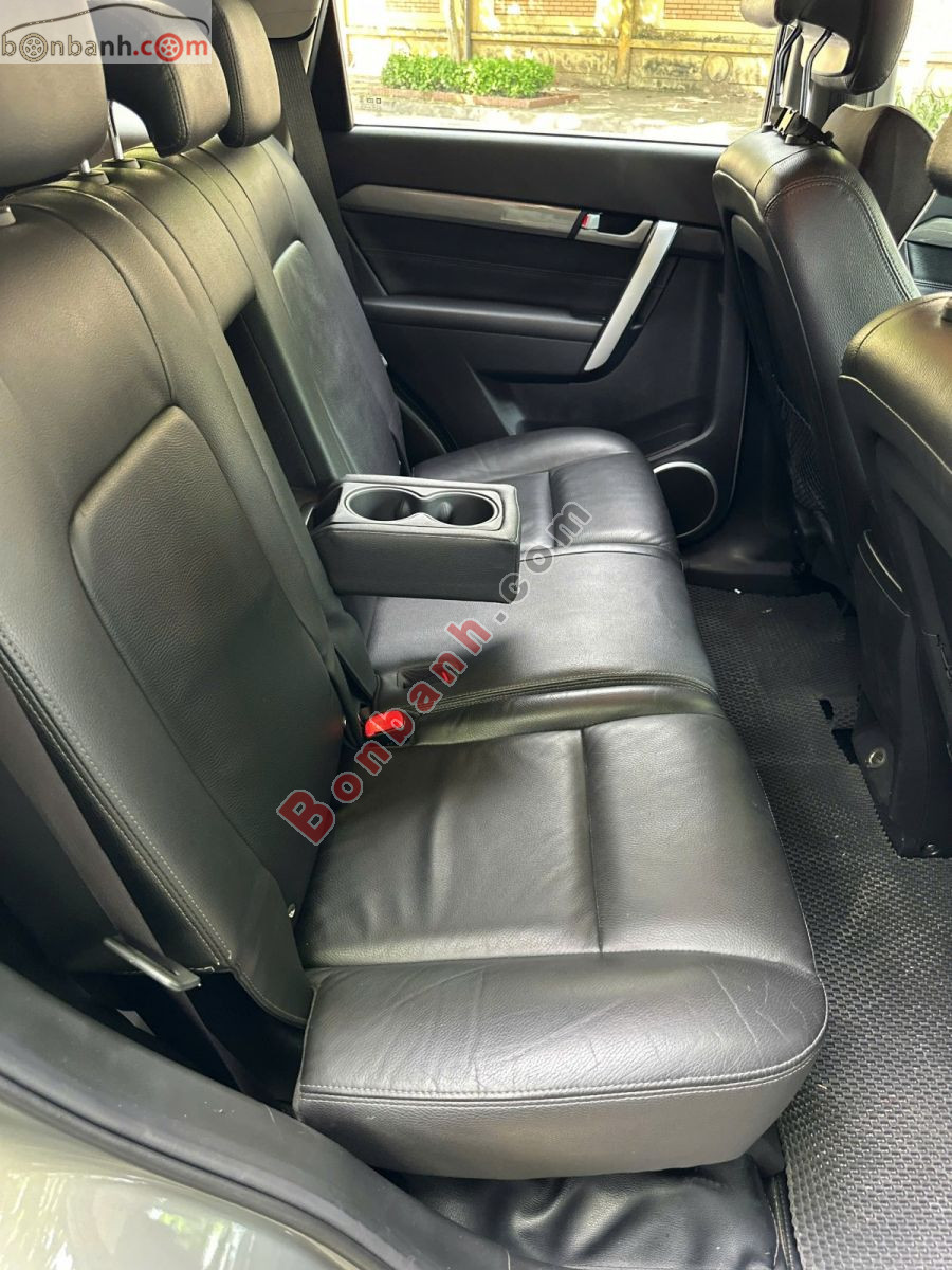 Bán ô tô Chevrolet Captiva Revv LTZ 2.4 AT - 2017 - xe cũ