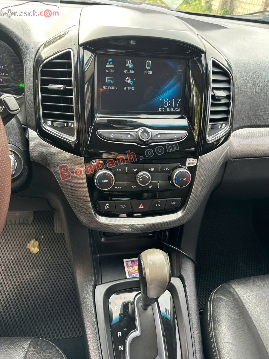 Bán ô tô Chevrolet Captiva Revv LTZ 2.4 AT - 2017 - xe cũ