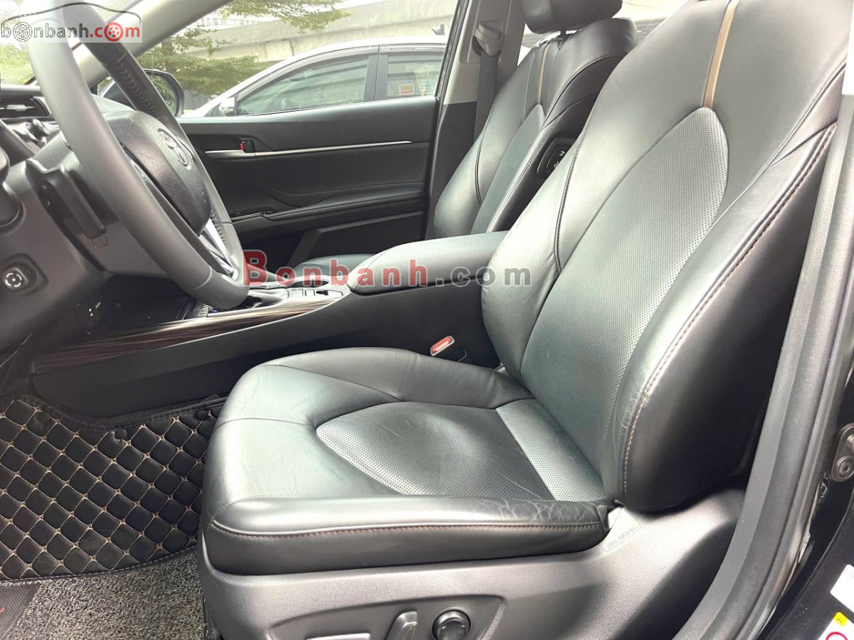 Bán ô tô Toyota Camry 2.5Q - 2020 - xe cũ