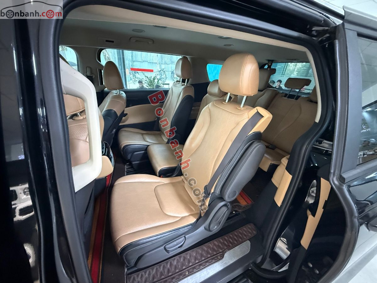 Bán ô tô Kia Carnival Luxury 2.2D - 2022 - xe cũ