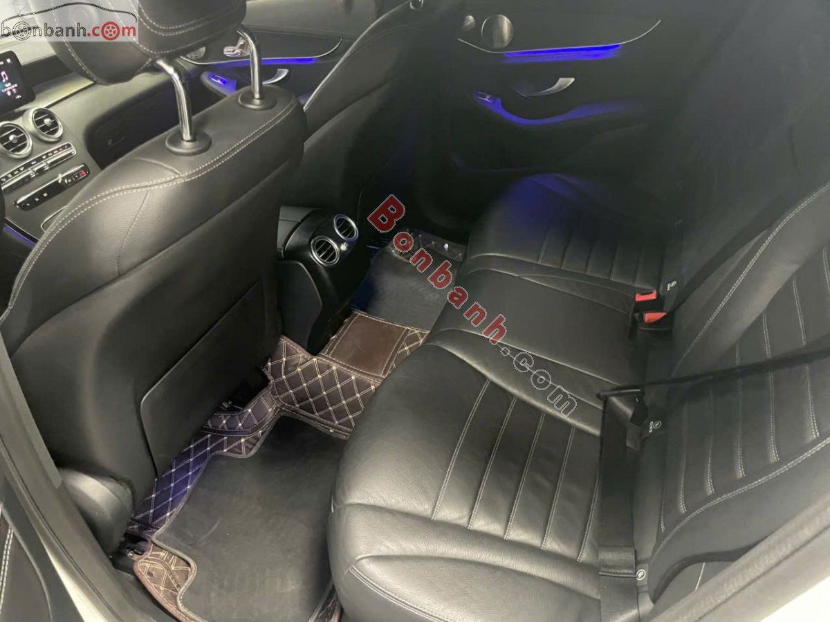 Bán ô tô Mercedes Benz GLC 300 4Matic - 2021 - xe cũ