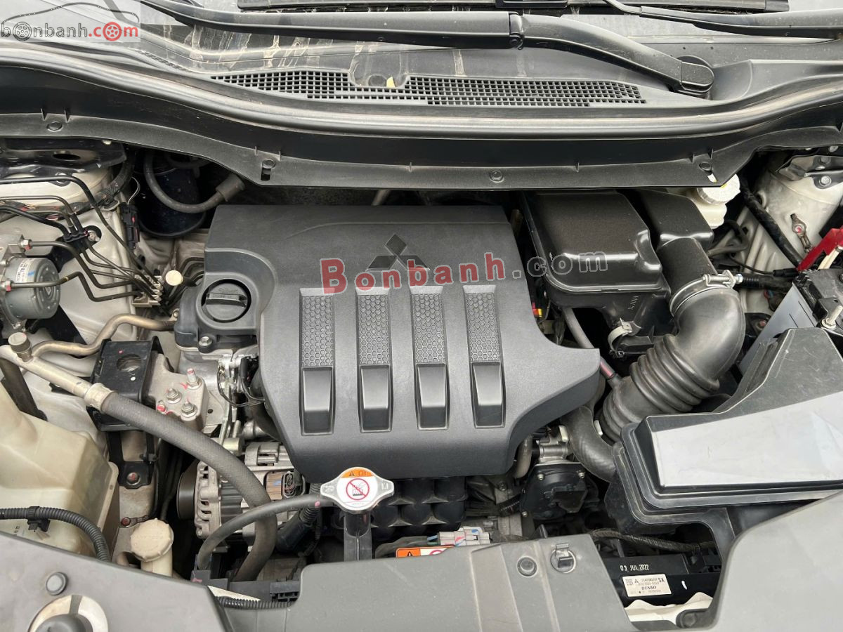 Bán ô tô Mitsubishi Xpander Premium 1.5 AT - 2022 - xe cũ