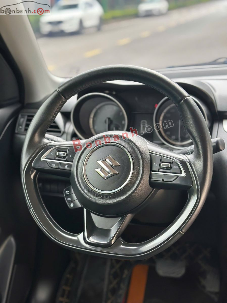 Bán ô tô Suzuki Swift GLX 1.2 AT - 2018 - xe cũ